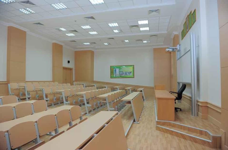 NARHOZ İKTİSADİ VE İDARİ BİLİMLER ENSTİTÜSÜ 3